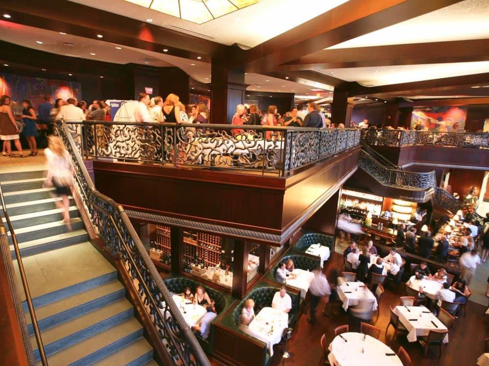 Places_Food_Del Frisco's Double Eagle Steakhouse_interior_THIS