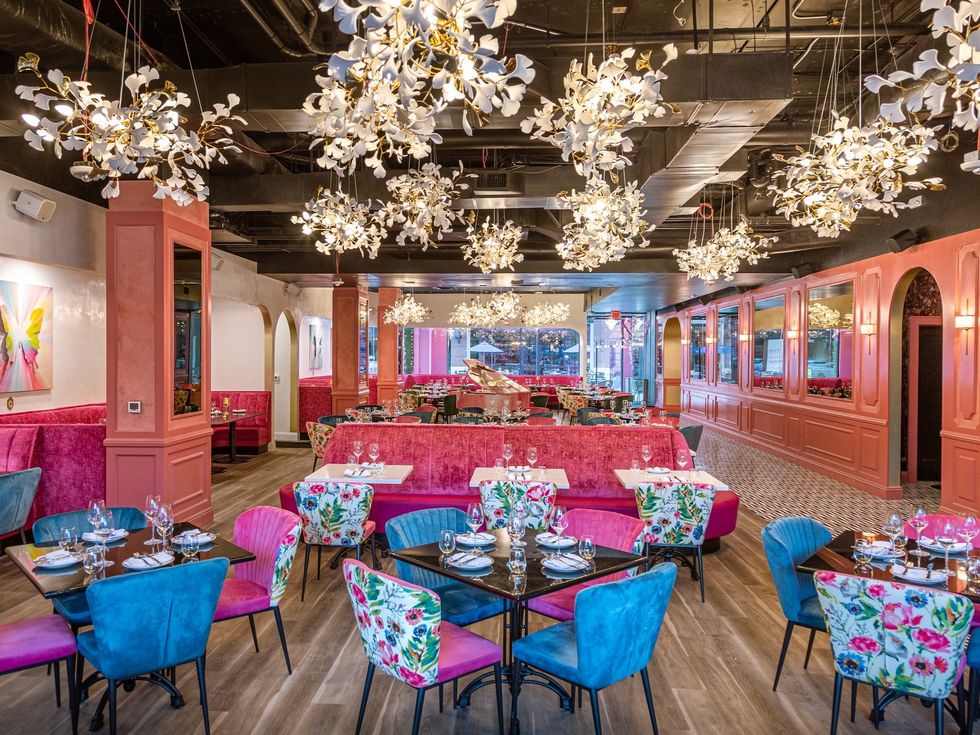 Postscript restaurant interior