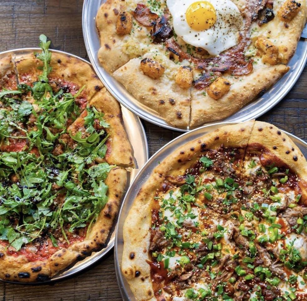 Pour Behavior pizza collage