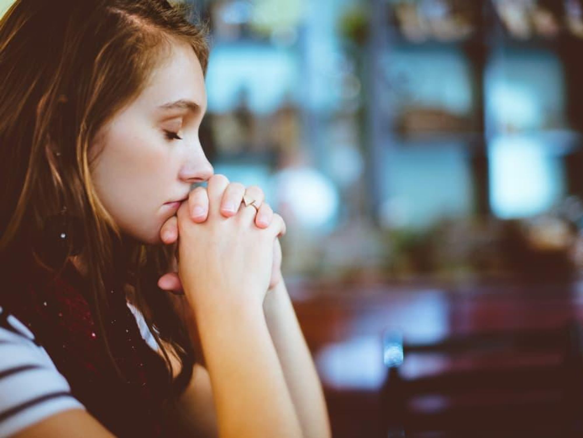 praying woman prayer