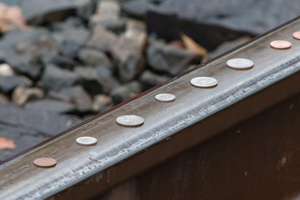 President Bush train 4141 procession Spring