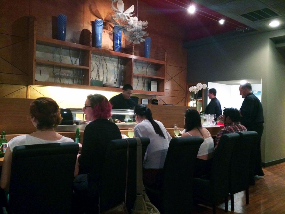 Preview Modern Seafood May 2014 people at bar