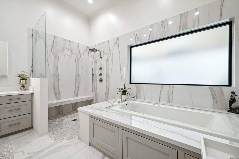 Primary suite bathroom of 3207 Sackett St.