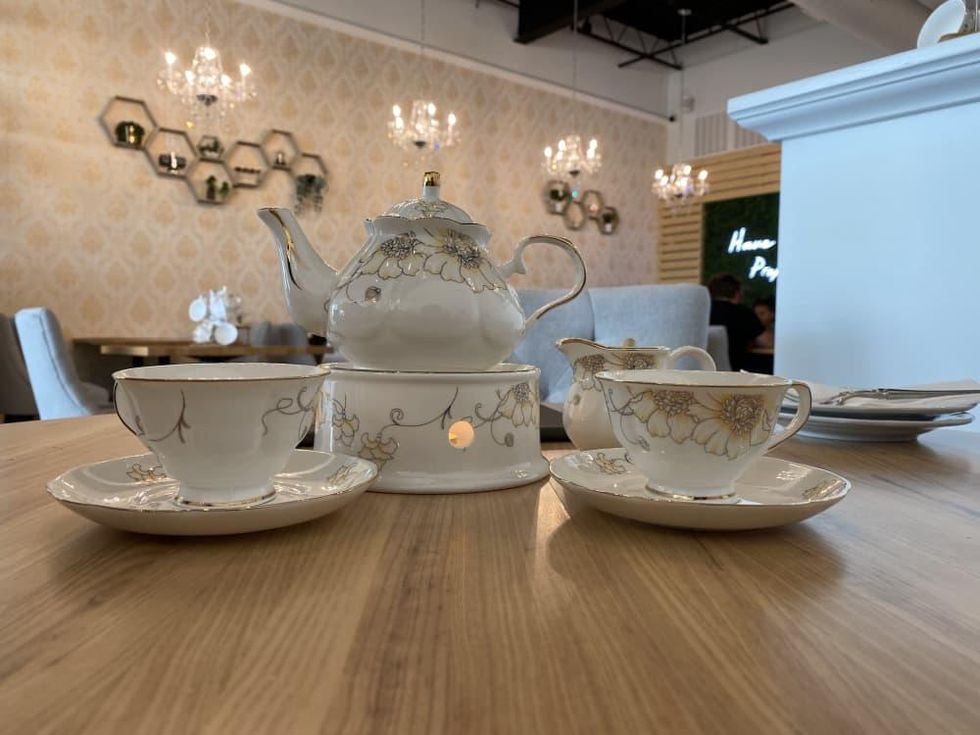 Proper Rose Garden tea set