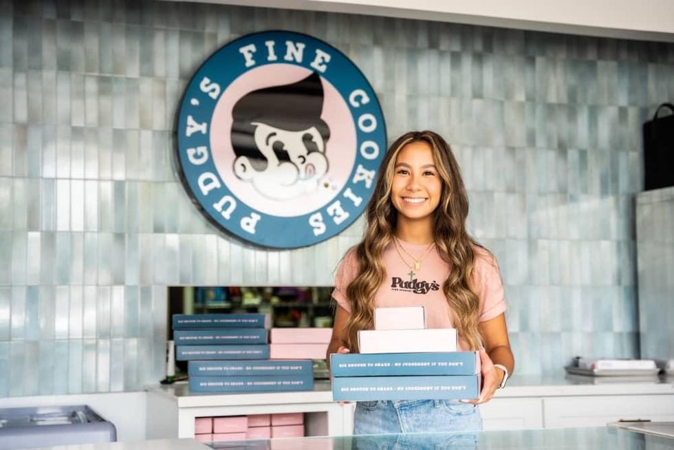 Pudgy's Fine Cookies Van Teamer