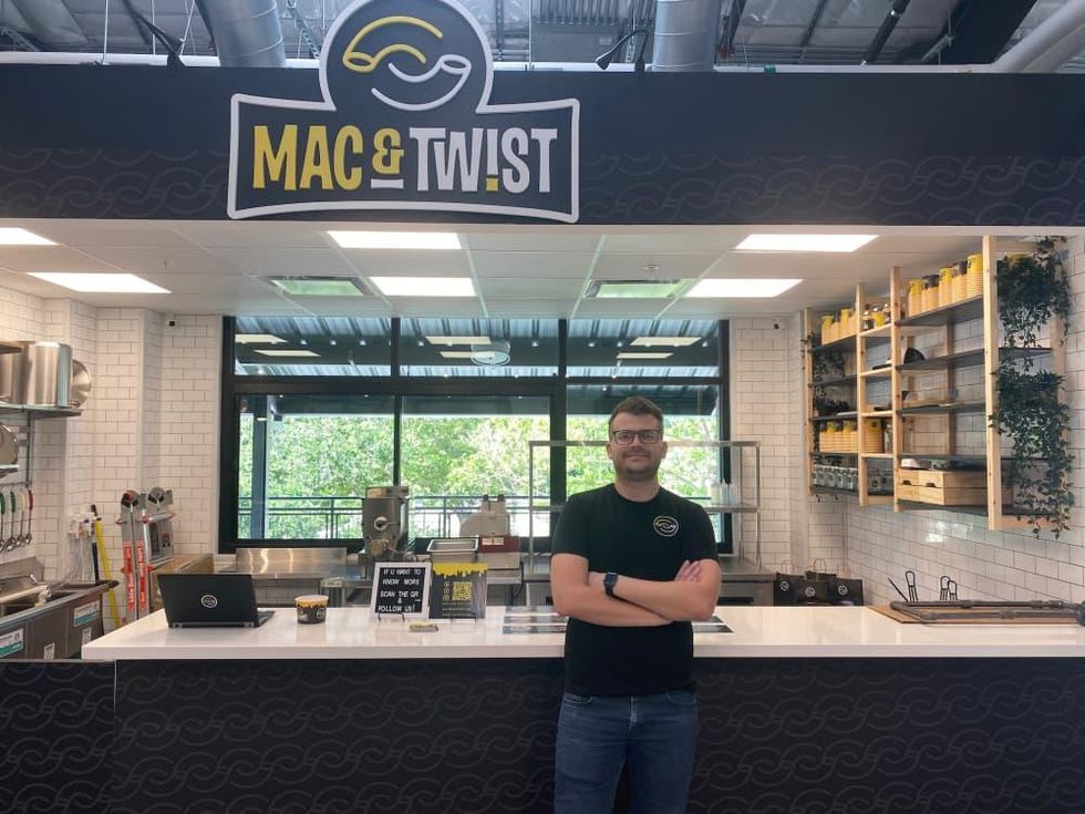 Railway Heights Mac and Twist Edwin Laydera