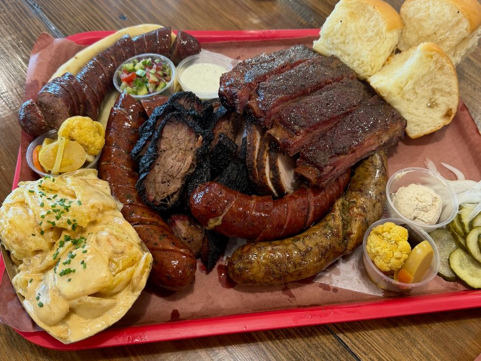 Redbird BBQ barbecue tray