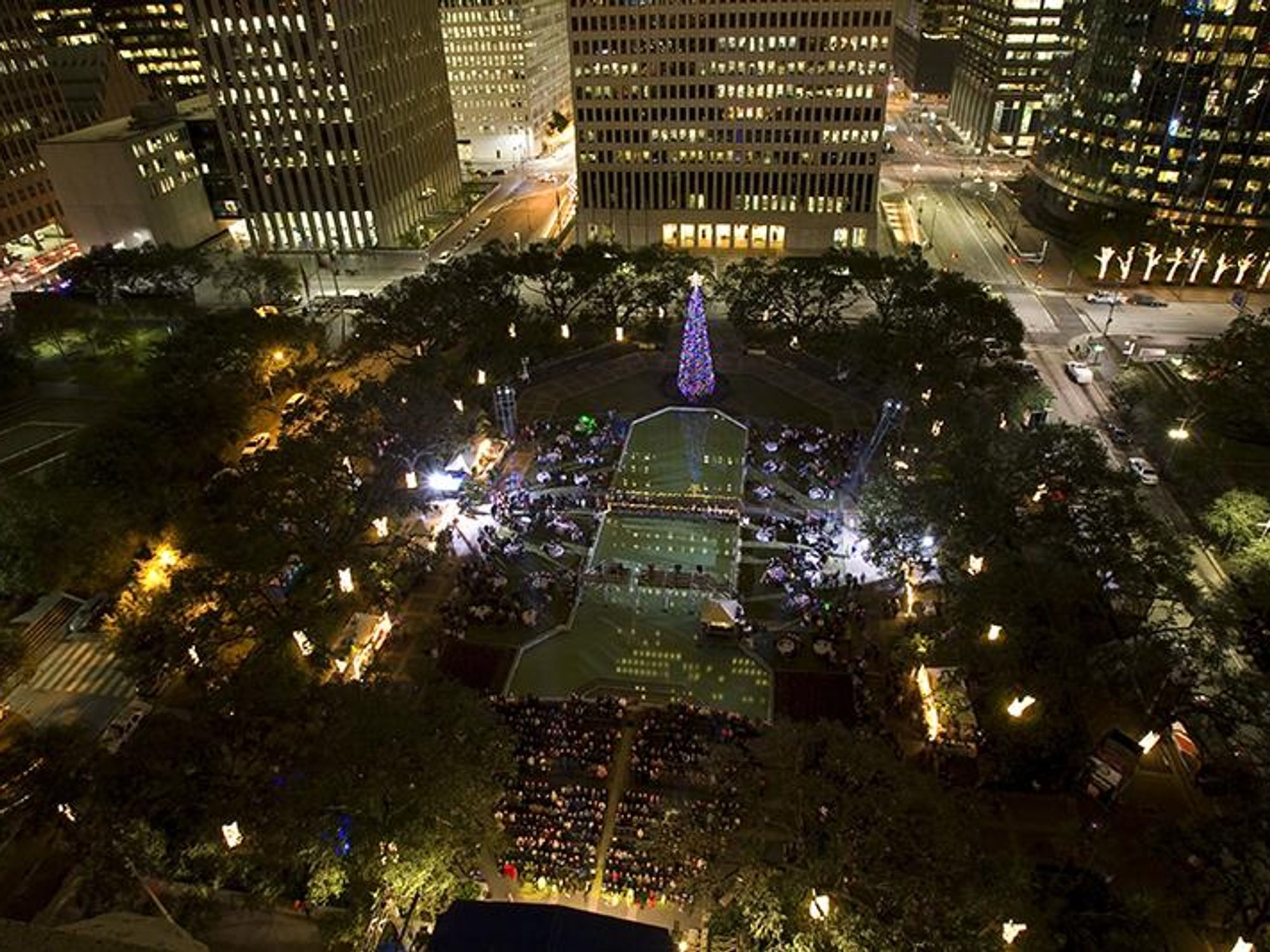 Reliant Lights Mayor’s Holiday Spectacular