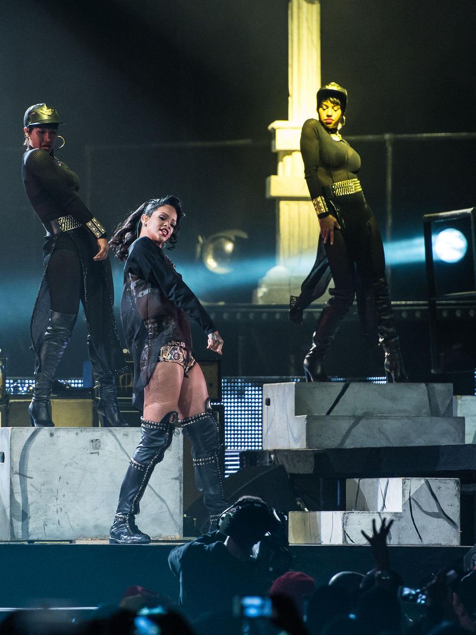 Rihanna at Toyota Center November 2013