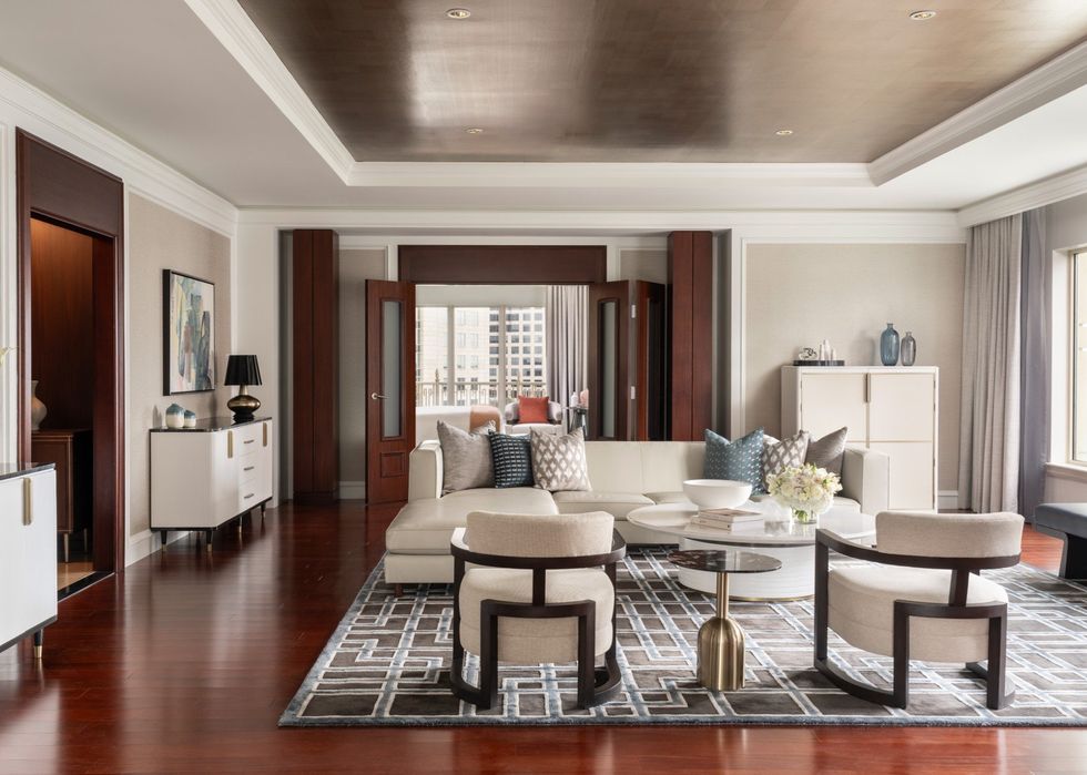 Ritz-Carlton, Dallas