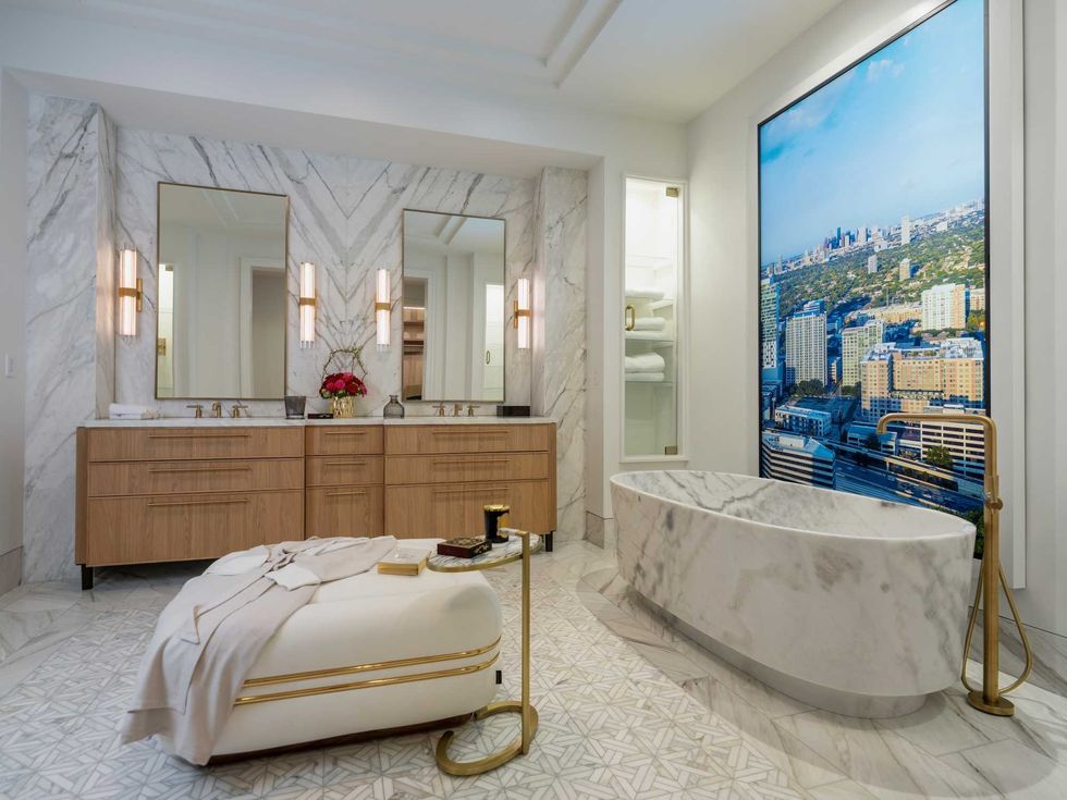 Ritz-Carlton Residences gallery bathroom