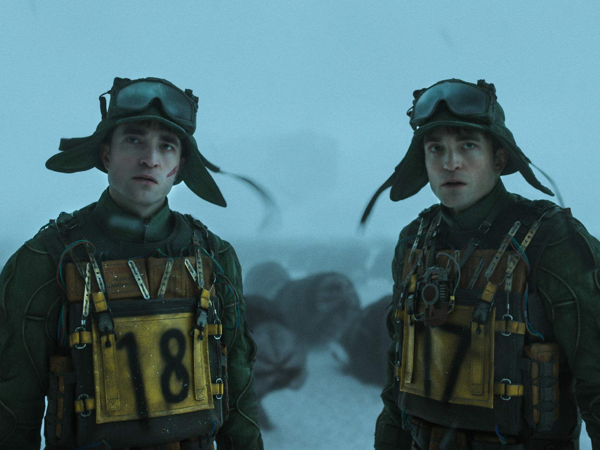 Robert Pattinson in Mickey 17