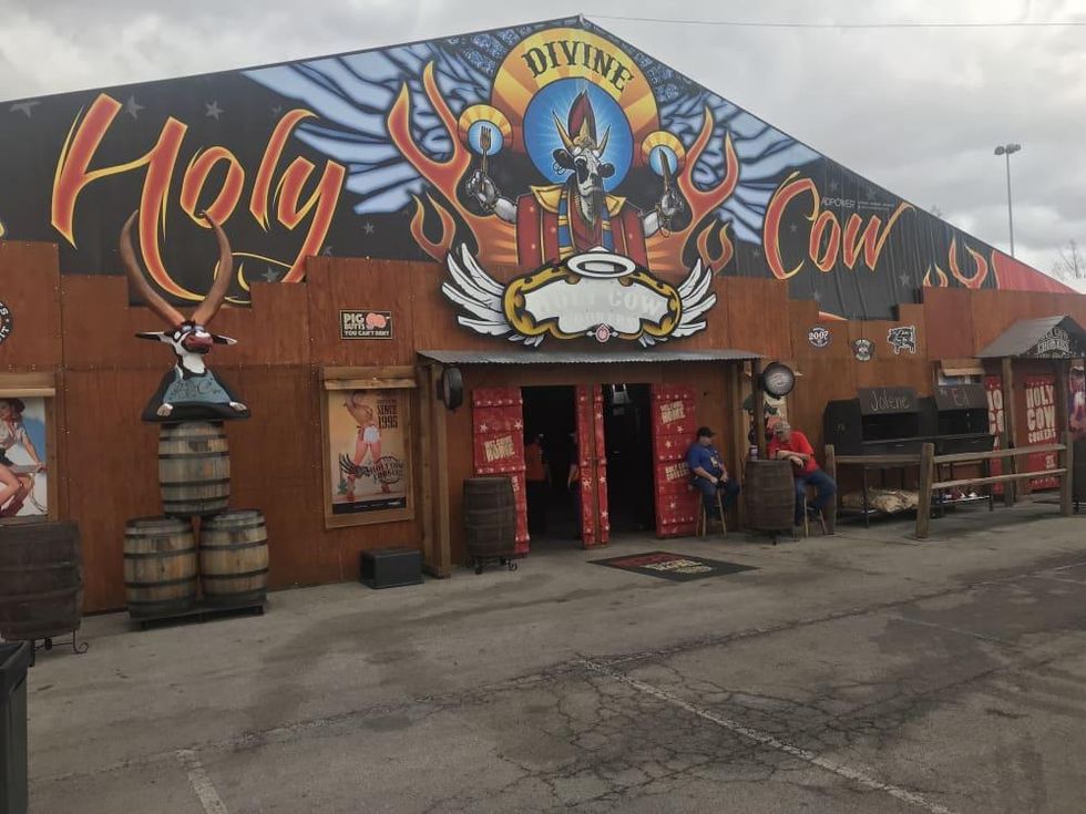 Rodeo barbecue cook-off Holy Cow Cookers