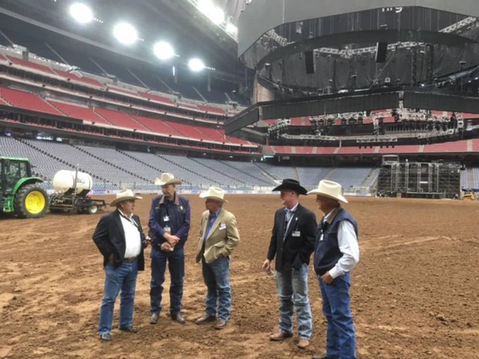 Rodeo Houston dirt floor