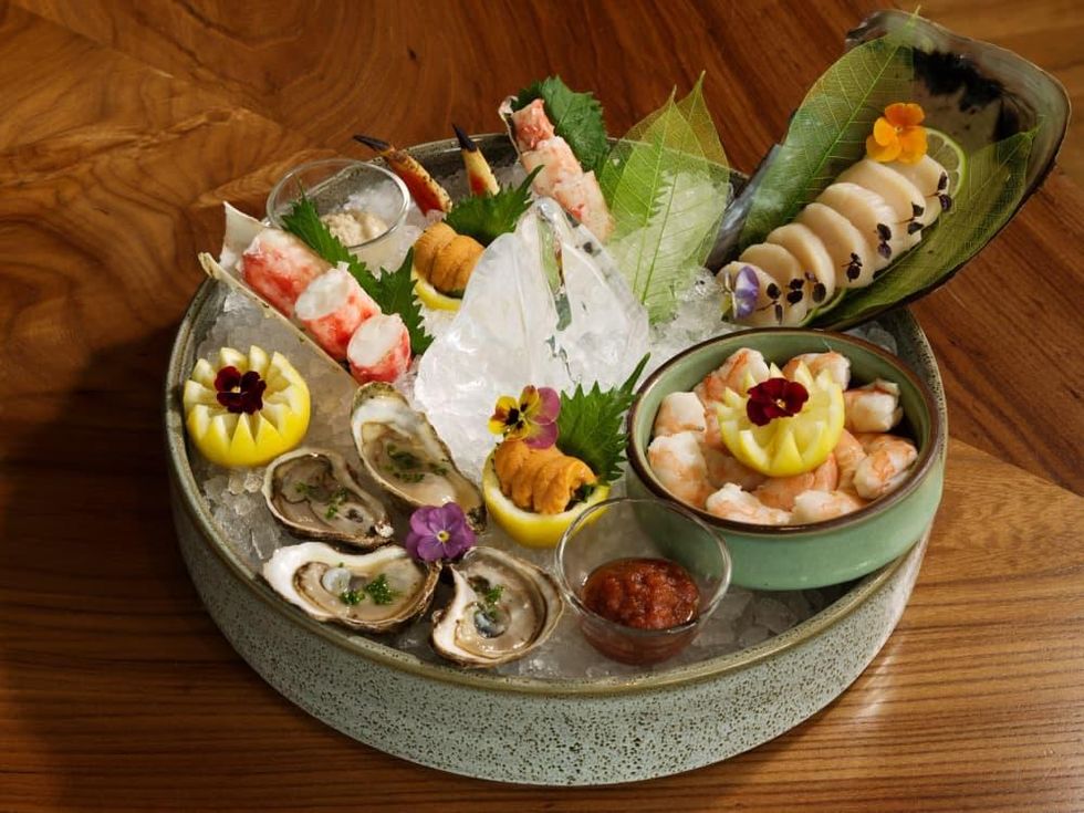 Roka Akor deluxe shellfish platter