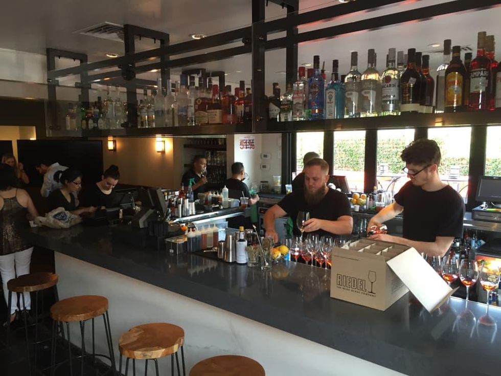 Rosemont Montrose roof bar