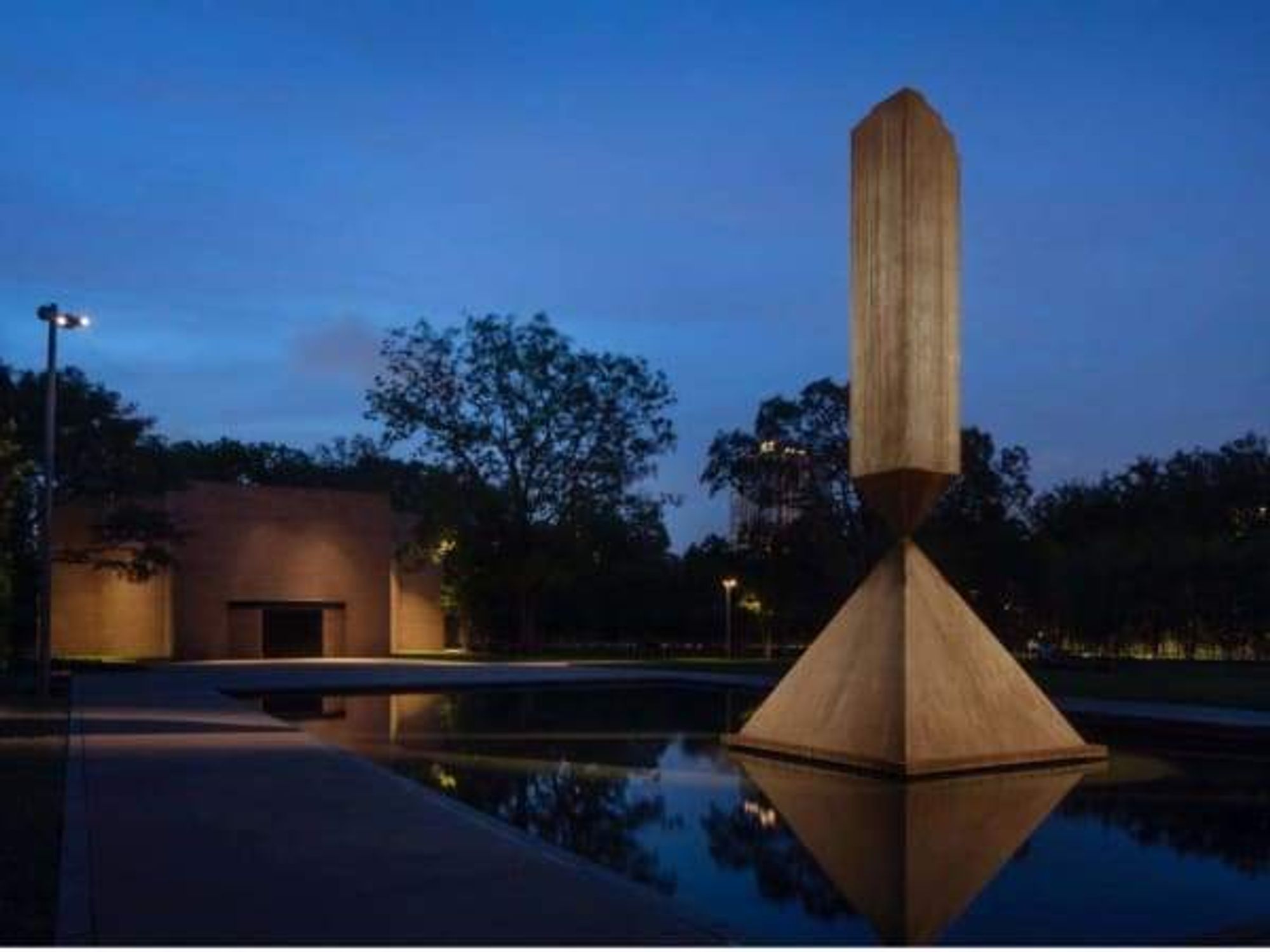 Rothko Chapel exterior