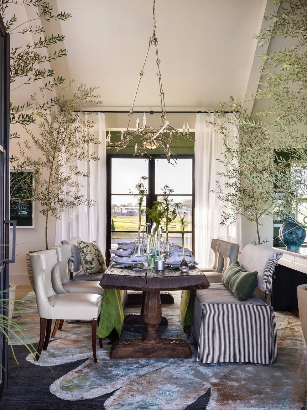 Round Top Designer Showhouse 2025