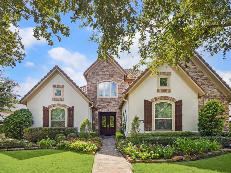 Royal Oaks Country Club Houston home