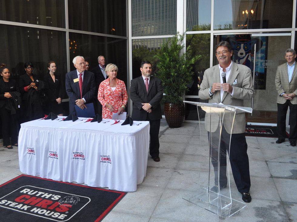 Ruth's Chris Houston steak cutting July 2013 speaker