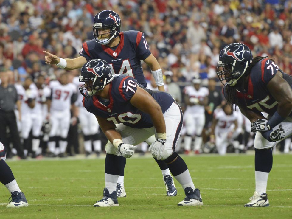 Ryan Fitzpatrick Texans Falcons pocket