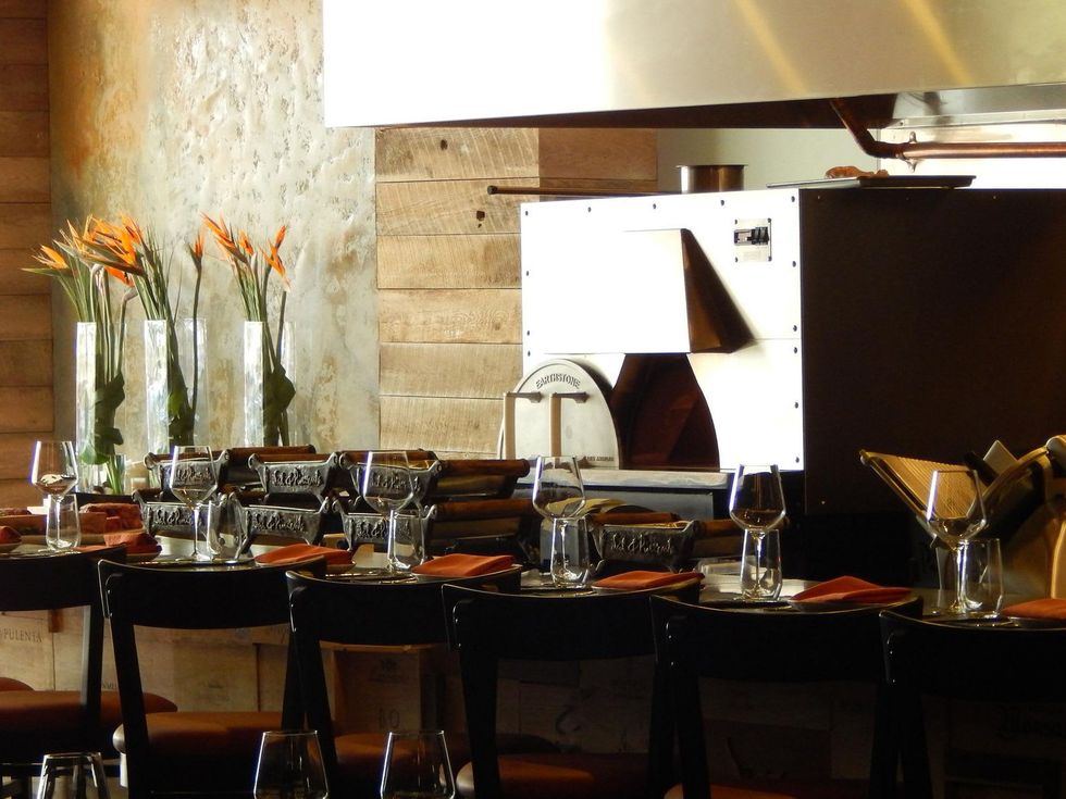 Sal y Pimienta mesquite wood-burning stove June 2014