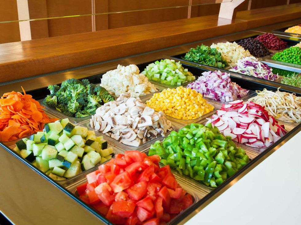Salata Salad Bar