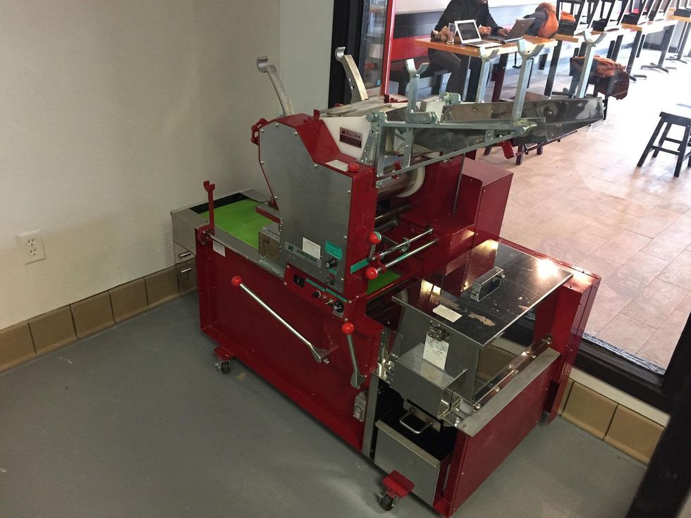 Samurai Noodle machine