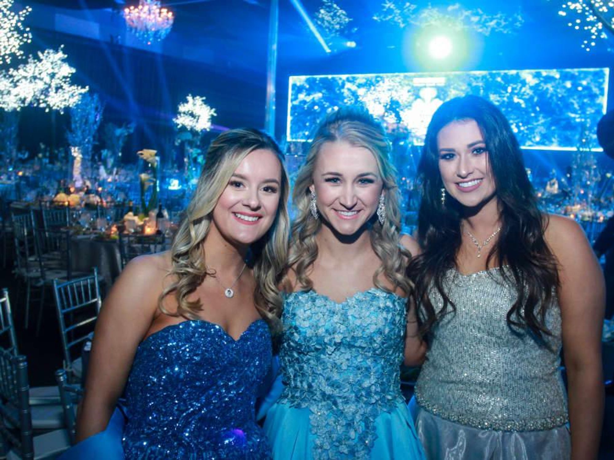 San Luis Salute 2020 Duchesses Hannah Sukkar, Natalie Crowder and Allison Denman