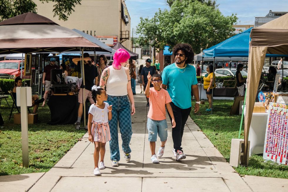 San Marcos Art Squared Art Market