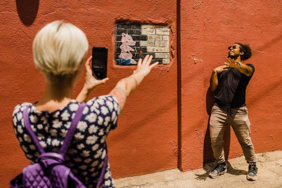 san marcos mini mural couple