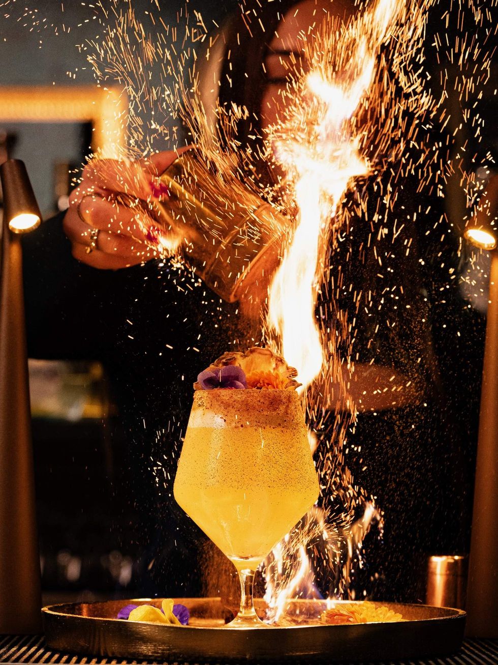 Sante cocktail lounge