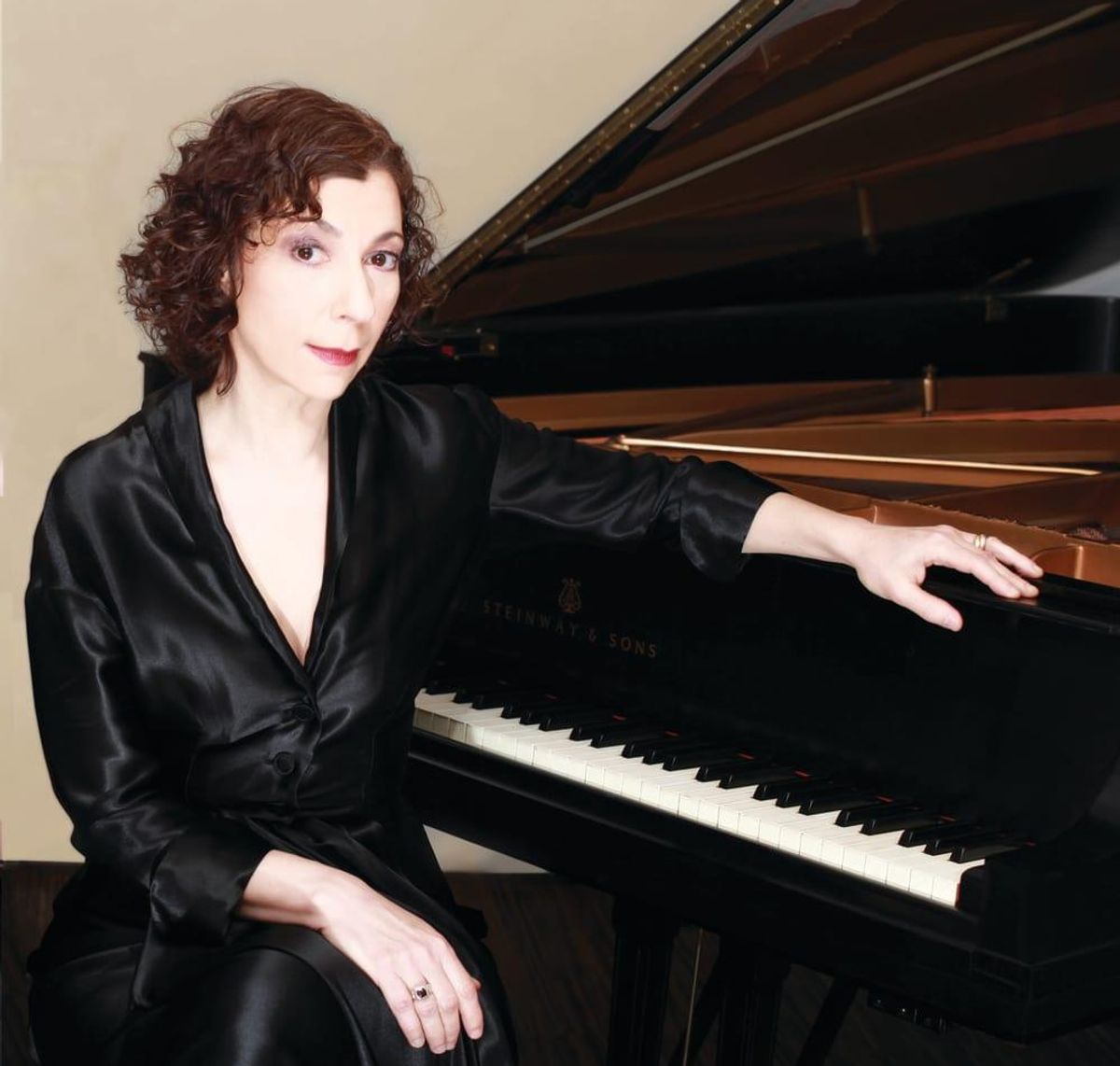 Sarit Rothberg Da Camera presents pianist Sarah Rothenberg in