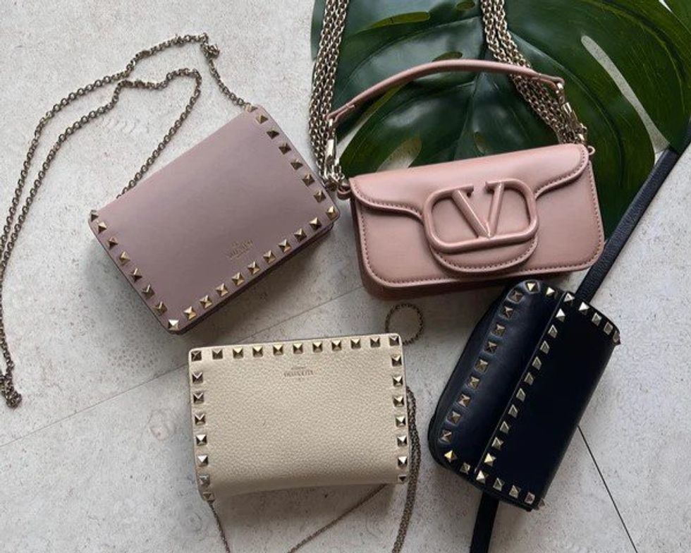 Season 2 Consign handbags