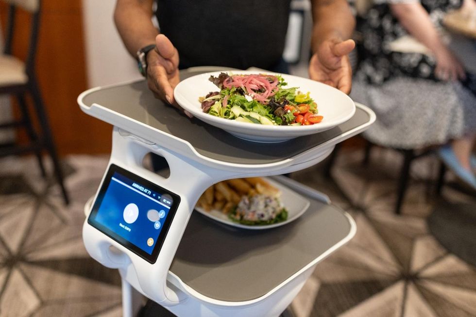 University of Houston powers up smart robot food server in on-site ...