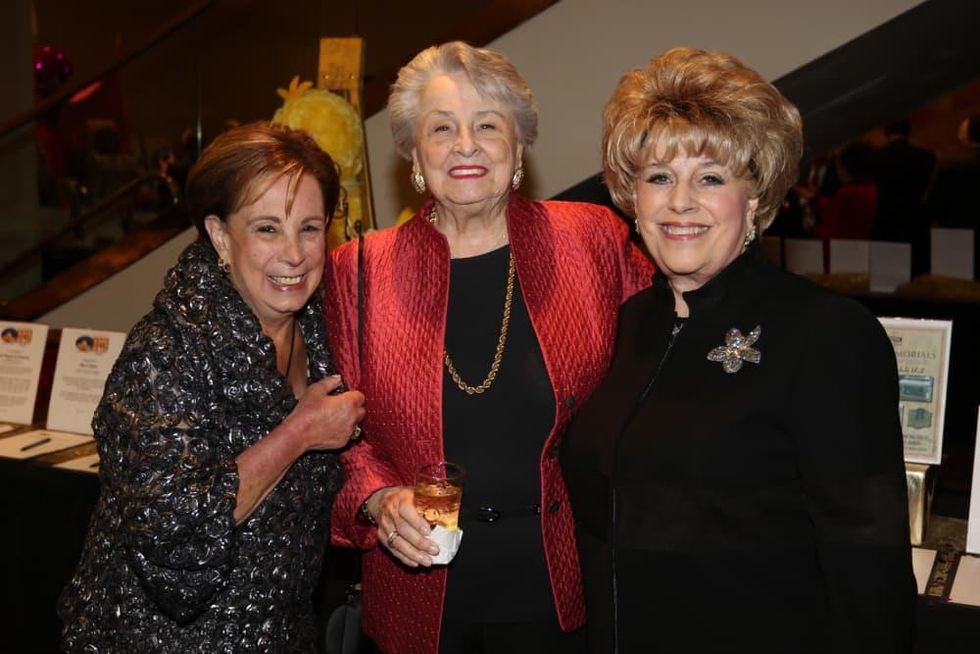 Seven Acres gala, Feb. 2016, Sue Cororve, Millie Cowen Tatar, Lorraine Horwitz
