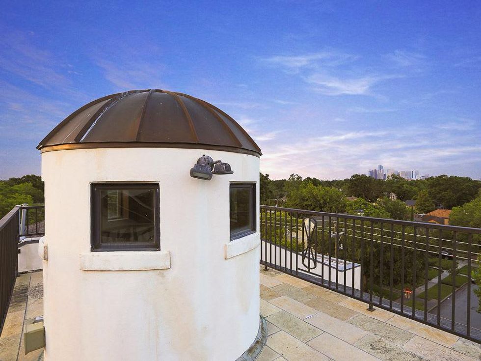 Shelby On the Market July 2013 3406 Greenbriar deck with view of downtown