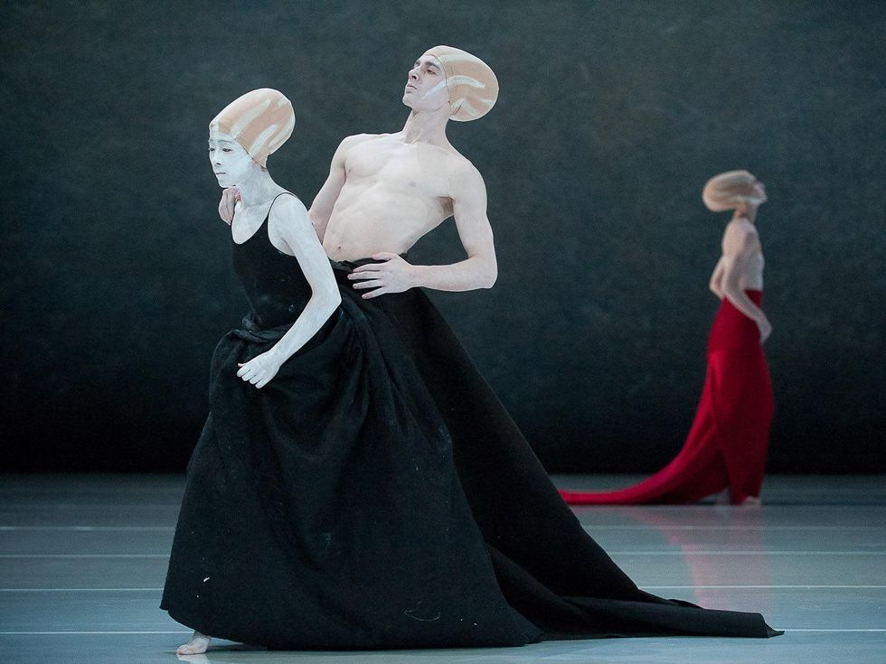 Shen Wei Dance Arts in Folding