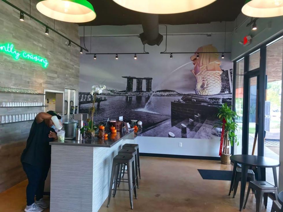 Sing Cuc Lam interior