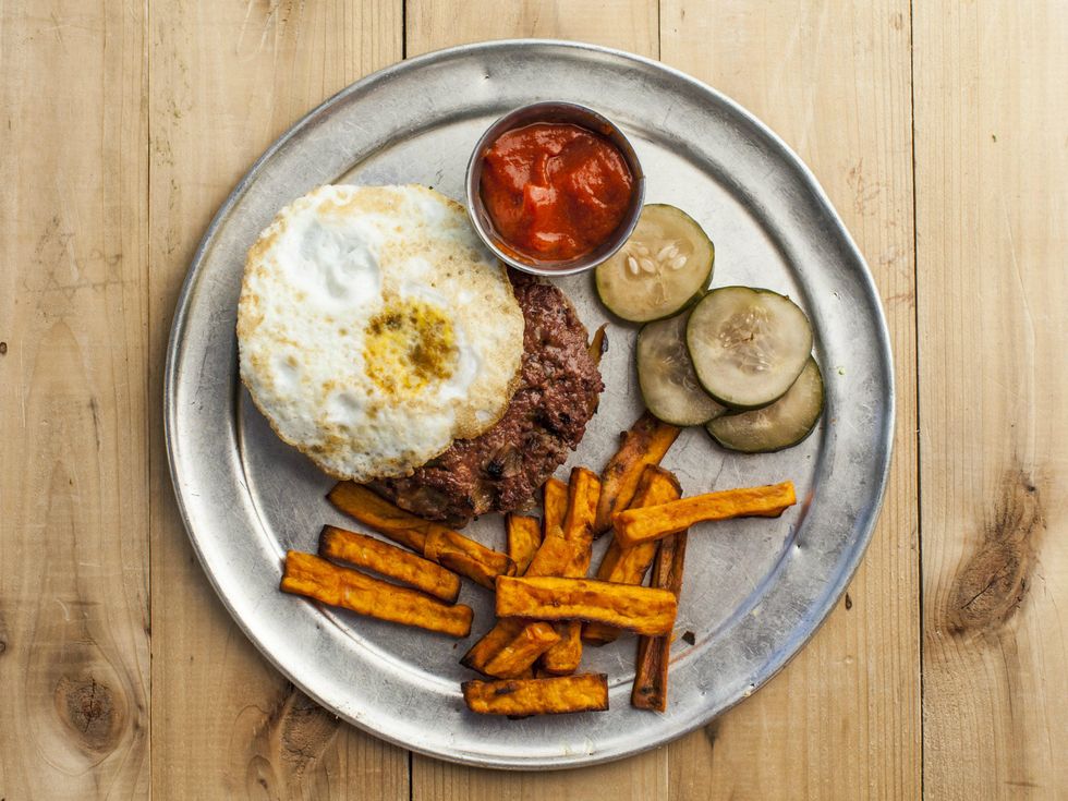 Snap Kitchen bison burger