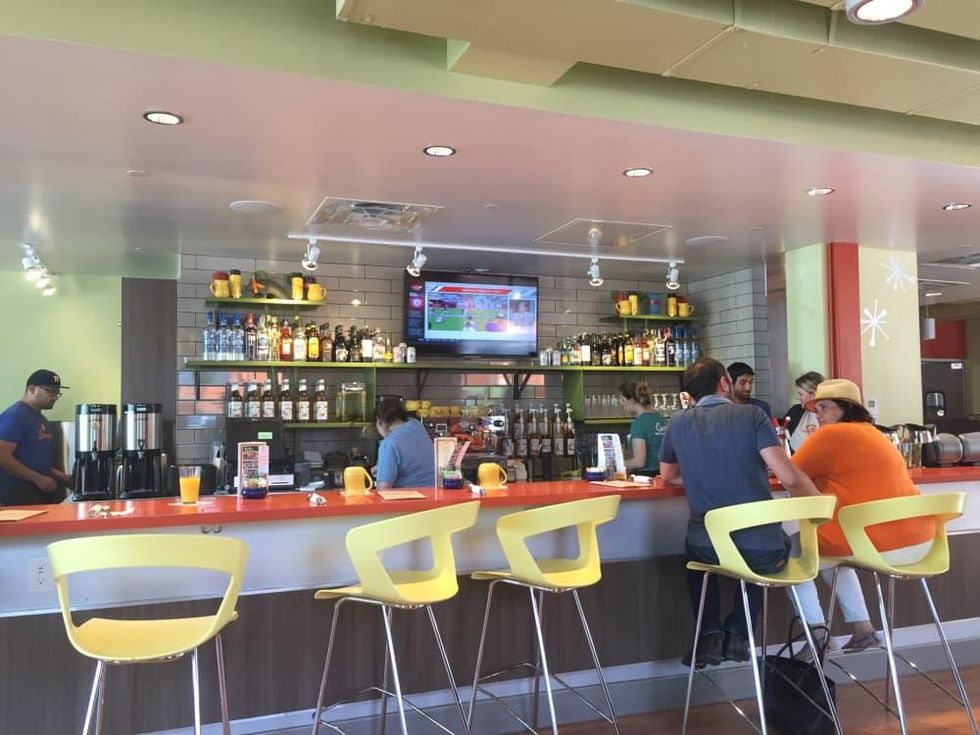 Snooze Montrose interior