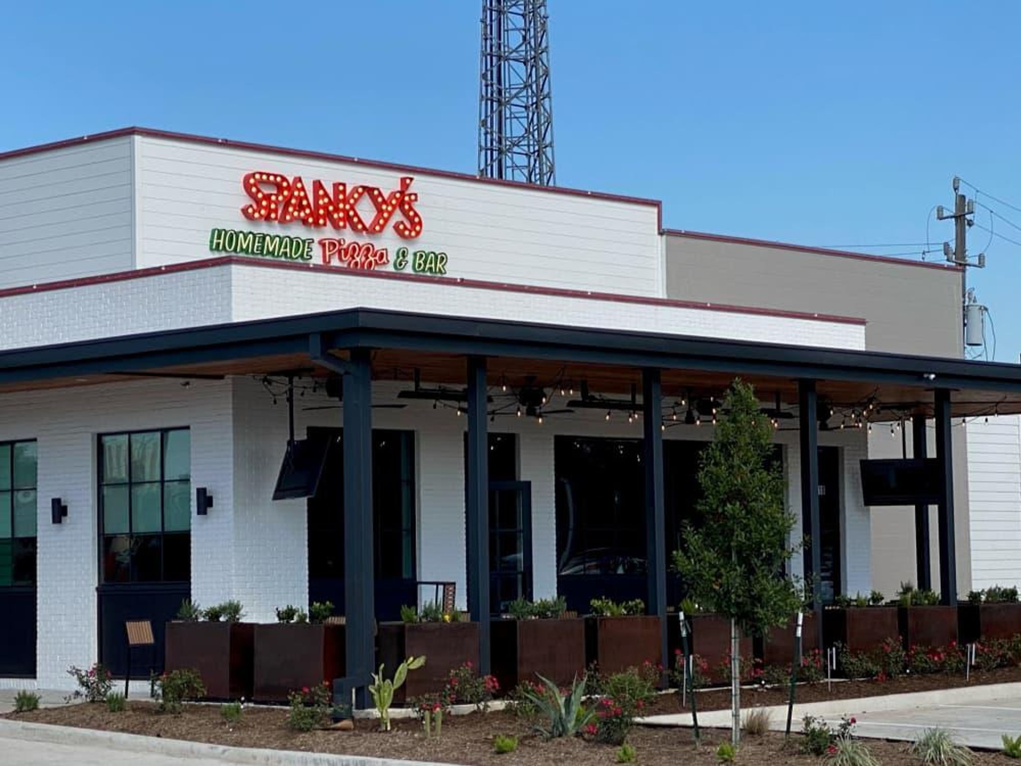 Spanky's Pizza Sharpstown exterior
