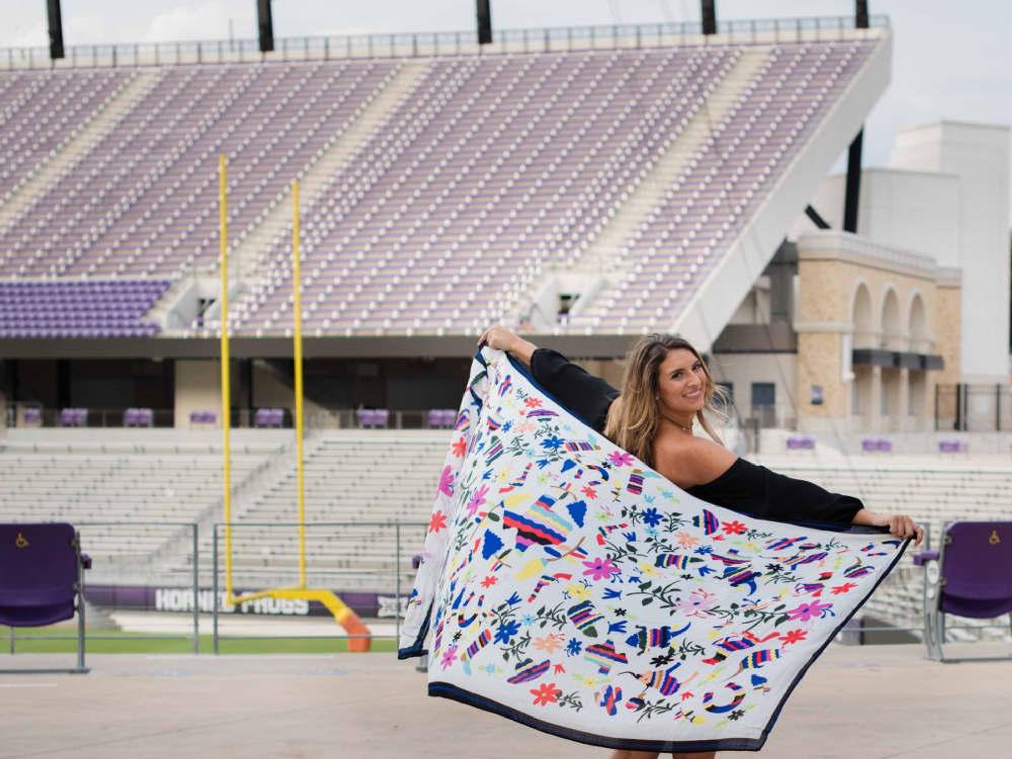 Spirit Snob collegiate scarf