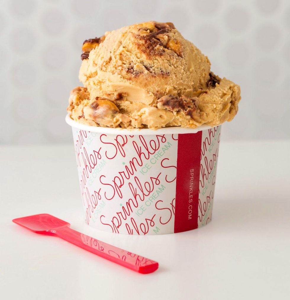 Cupcake ATM headed to Highland Village Sprinkles adds ice cream