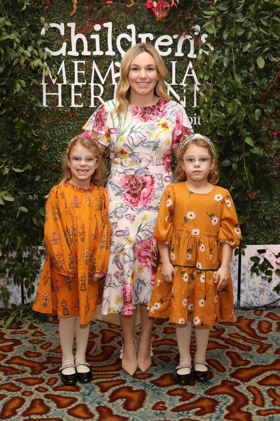 Stacy Johnson, Amelia Johnson, Ainsley Johnson