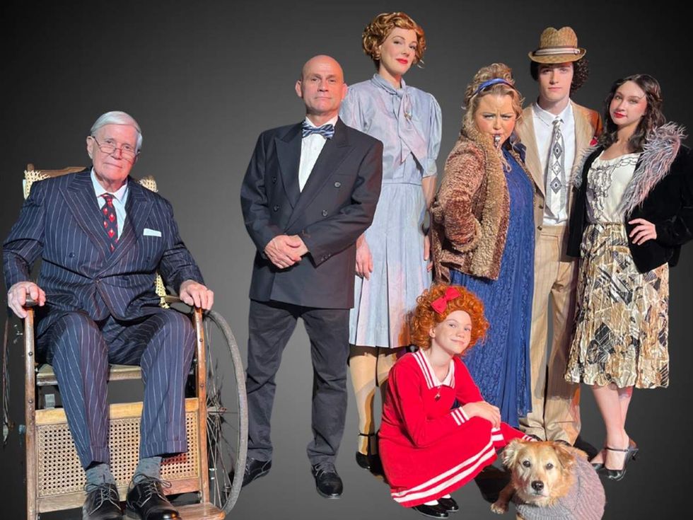 Stageworks Theatre presents Annie