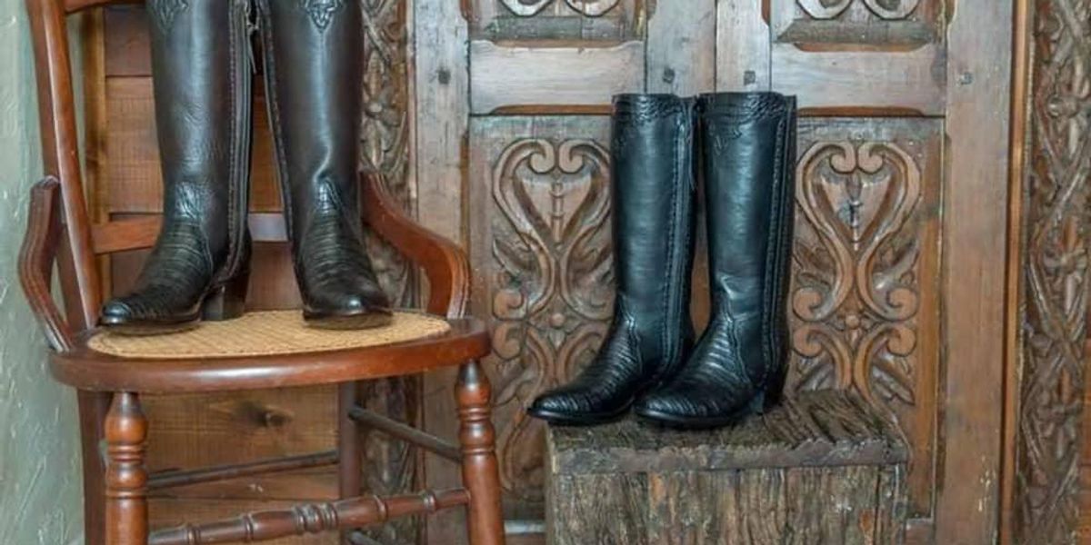 Pinto Ranch Booths Pinto Ranch presents Stallion Boots Rodeo Trunk Show and Designer ...