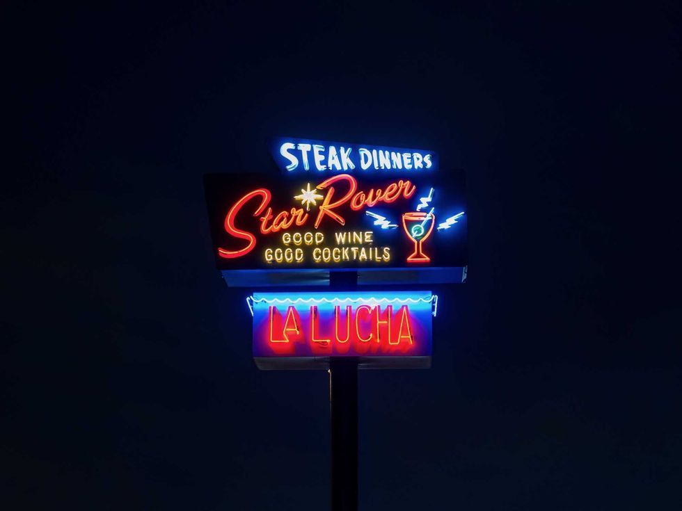 Star Rover neon sign