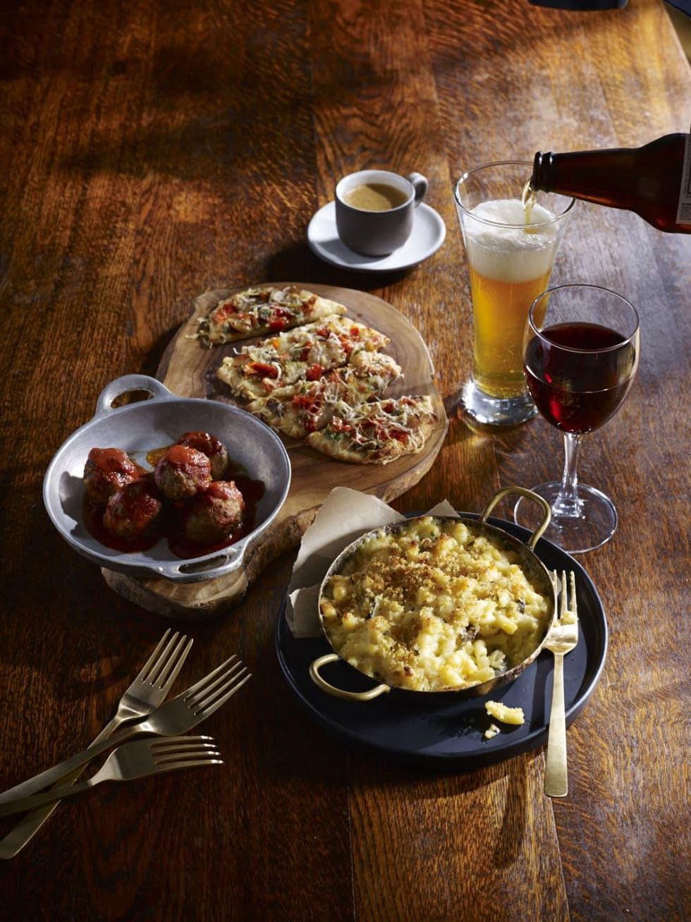 Starbucks Evenings food wine beer options