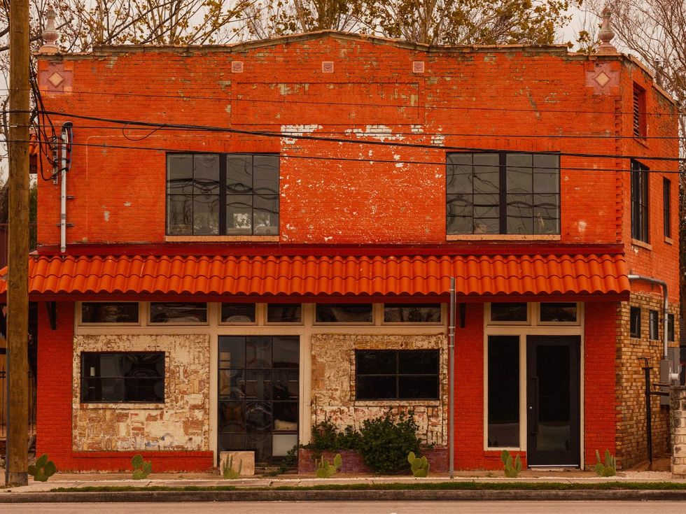 Starduster Lounge exterior